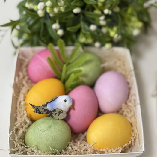 Крашеные яйца на Светлую Пасху