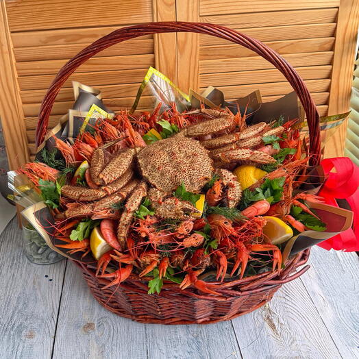 Эксклюзивная корзина с раками , креветками и крабом
