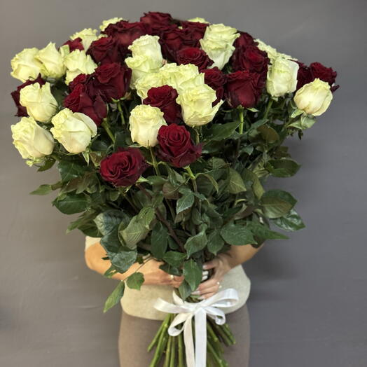 Микс роз Эквадор 49шт