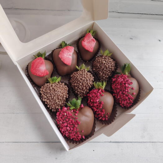 Клубника в шоколаде 9 штук 🍓🍓🍓 самой самой