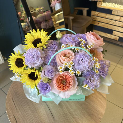 Летняя сумочка с цветами микс 🌸
