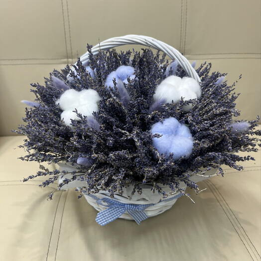 Корзина с лавандой и хлопком Прованс
