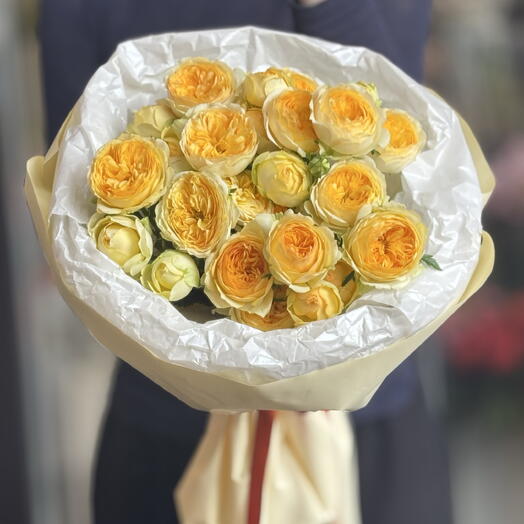 Монобукет с кустовой розой Сильва Санни (7 шт.)