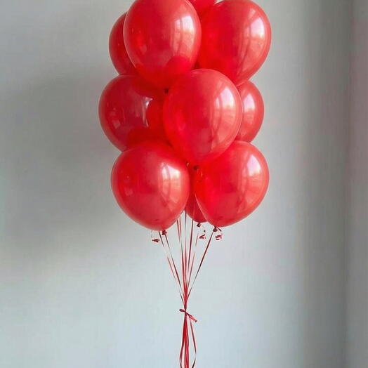 Сет из 13 красных шаров