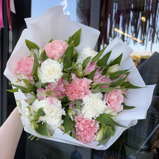 Авторский букет 💐 с альстромерией и диантусами