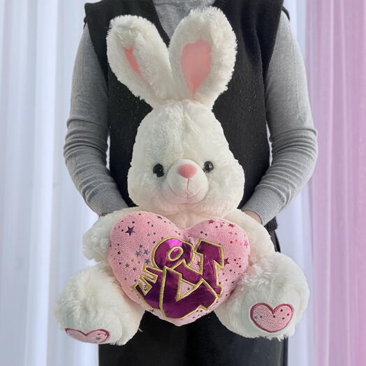 Заяц "Love"
