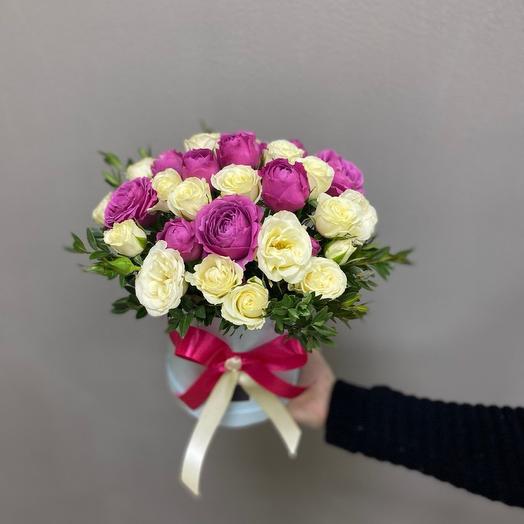 Цветы в шляпной коробке