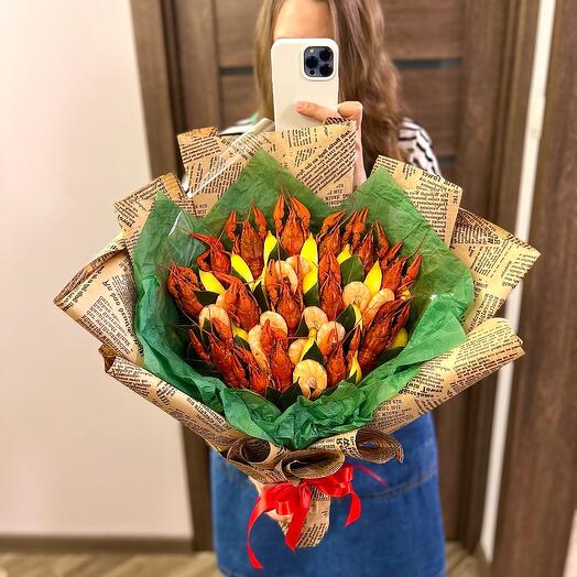 Man's Delicious Bouquet de cangrejos de río con camarones, mariscos