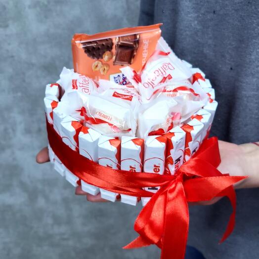 Kinder chocolate cake with raffaello