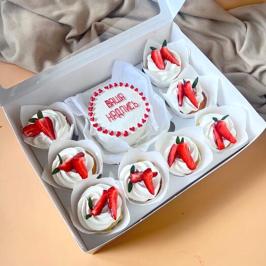 New! Set of bento cake + 8 assorted cupcakes with your inscription