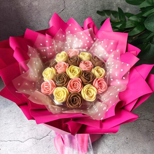 19 italian chocolate roses