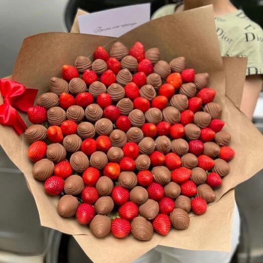 Молочная клубника