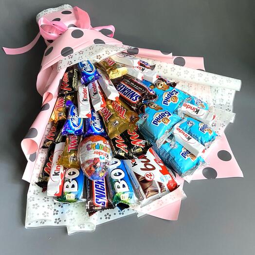 Bouquet of sweets for sweet tooth