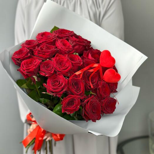 Fragrant roses "Scarlet Sunset"