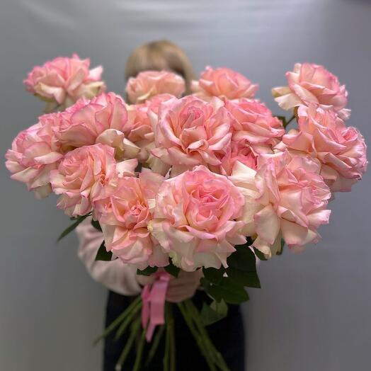 15 French roses