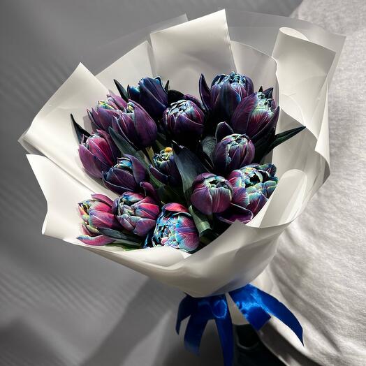 Ramo de tulipanes espaciales 15 piezas