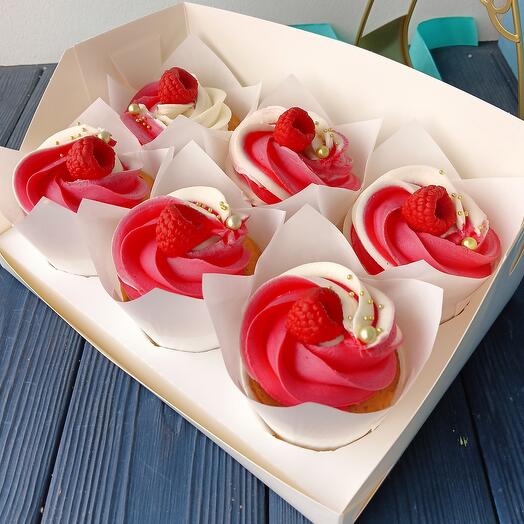 Cupcakes de chocolate como regalo para esposa o novia
