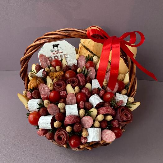 Snack basket