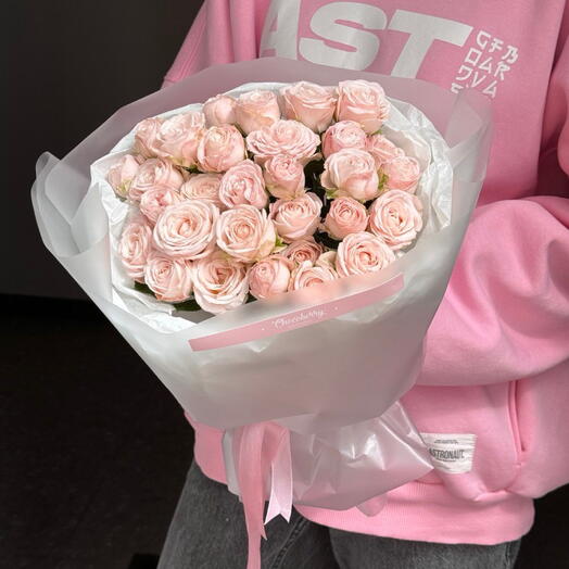 Bouquet of roses Bombastic 9 pieces of branches