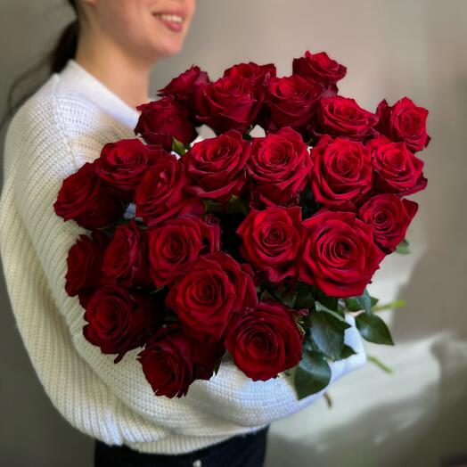 Букет из 25 бордовых роз 50см