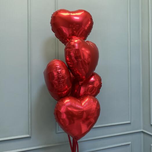 Сет из 5 фольгированных красных сердец