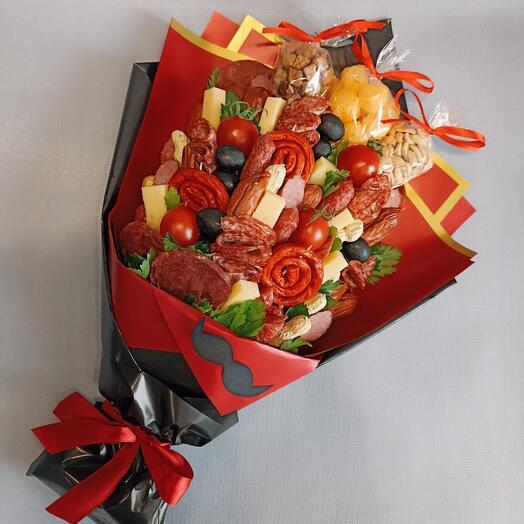 Букет из закусок "Джентльмен"