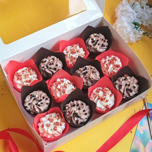 Большой набор капкейков на новогодний корпоратив ассорти 12шт