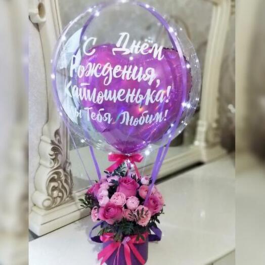 Подарок на день рождения букет роз с шаром Баблс и сердцем внутри