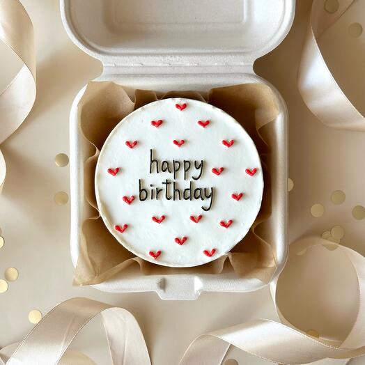 Бенто-торт «Happy birthday» с сердечками на день рождения