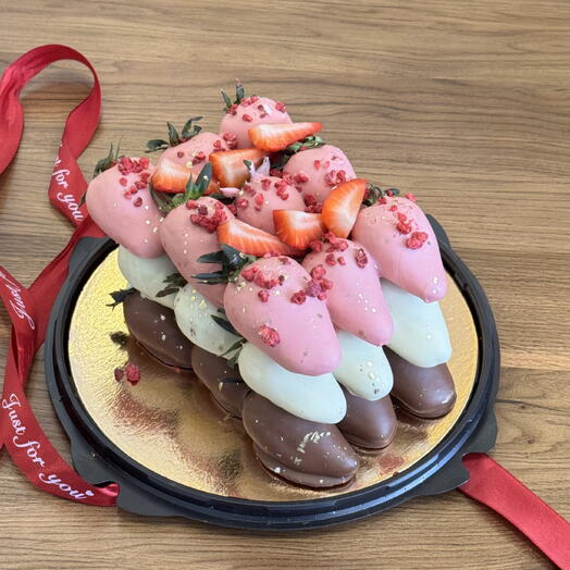 Клубничный торт