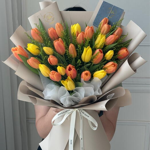 Amber Luxe Tulip Embrace