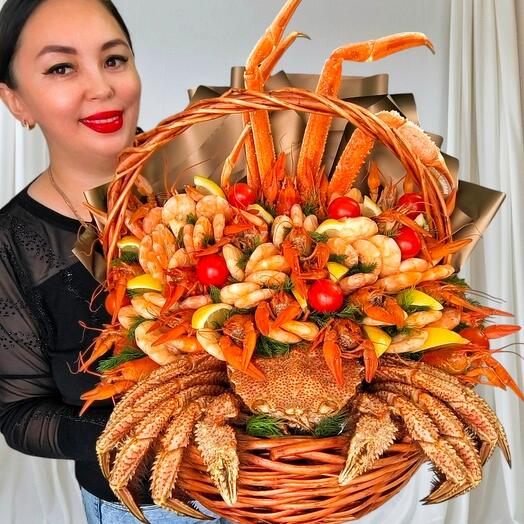 Букет в корзине "Крабик и ко"