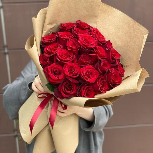 Букет красных роз Эквадор в крафте🌹