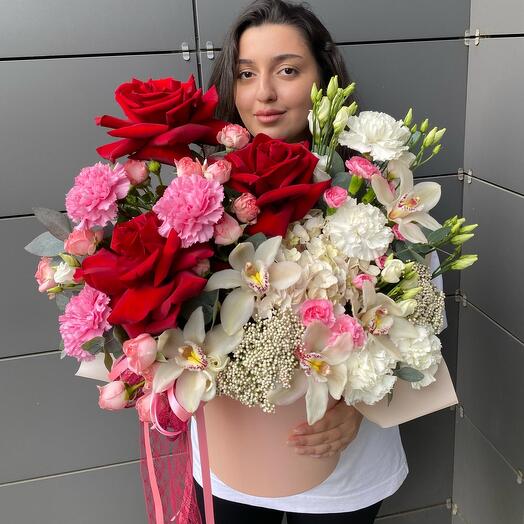 Роскошная Шляпная коробка из Французских роз️️️💞