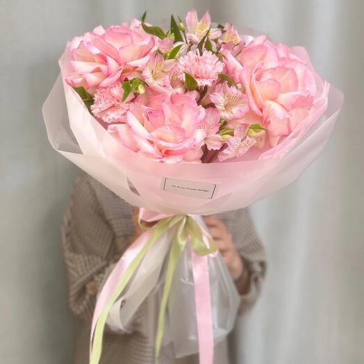 Нежный розовый букет 🌸