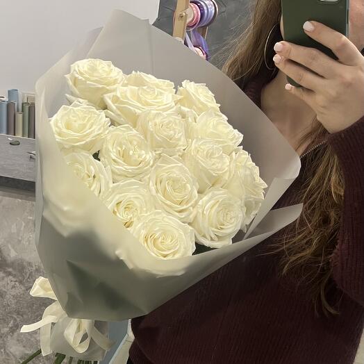 Белые розы 15 шт