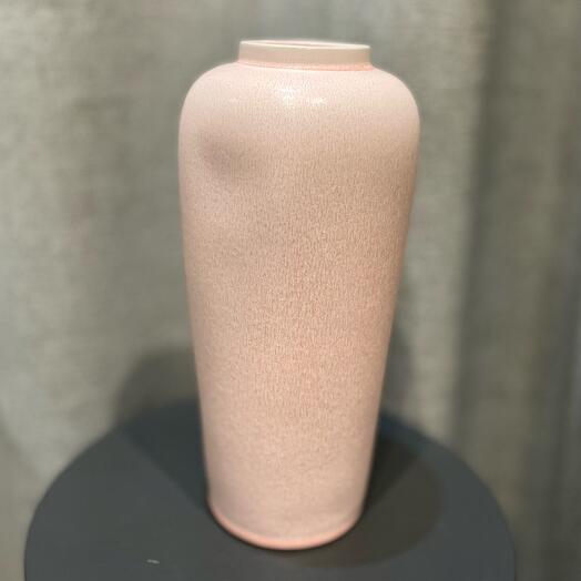 Керамическая ваза нежно розовая