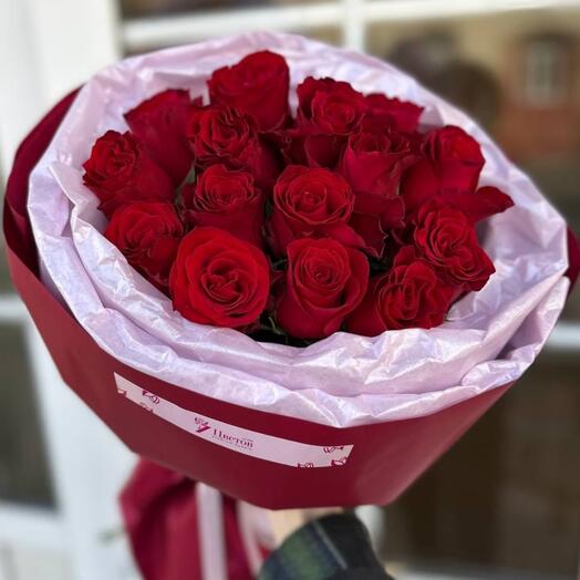 Букет из 15 роз Родос