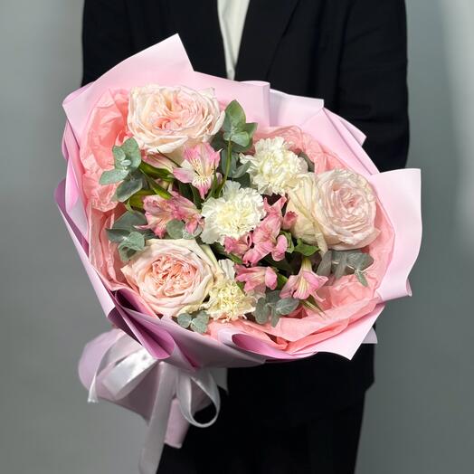 Bouquet of peony roses and pink alstroemerias