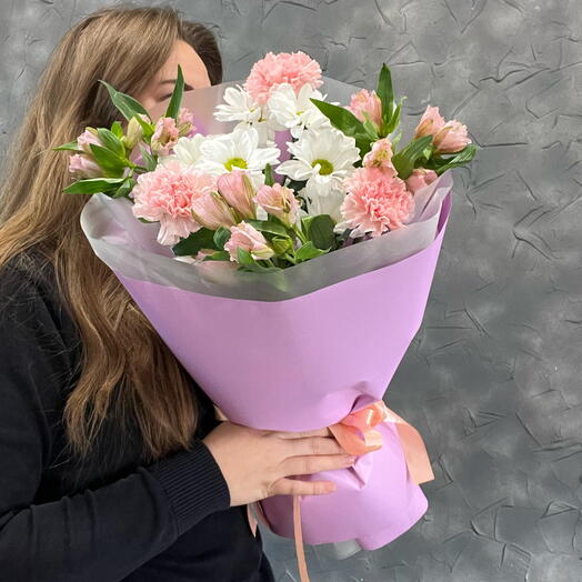 Хризантемы кустовые , диантусы , альстромерии