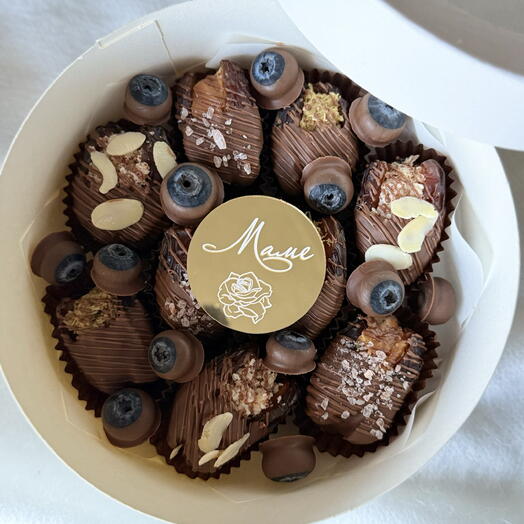 Финики для мамы 9 шт