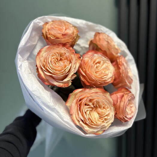 Монобукет роз Кахала - 7 шт