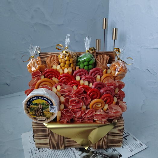 Ящик вкусняшек. Подарок маме, папе, тёте, дяде, дедушке, подруге, другу, коллеге, начальнику,брату, сестре, сыну, дочери, жене
