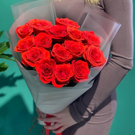 Стойкая Роза Нина 15шт