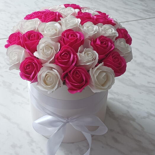 Готовый букет из мыльных роз 35 шт