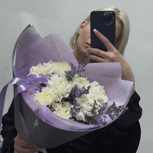 Букет диантусов с лимониумом