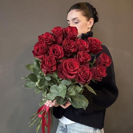 Красная Роза 15 шт