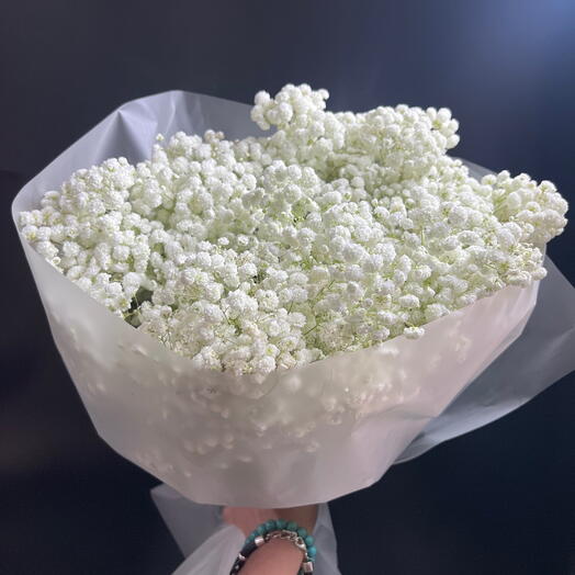 Облако из белоснежной гипсофилы