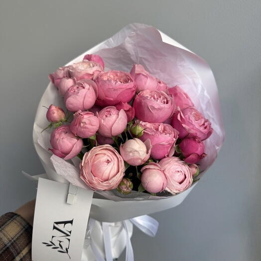 Букетик пионовидных розочек 💕