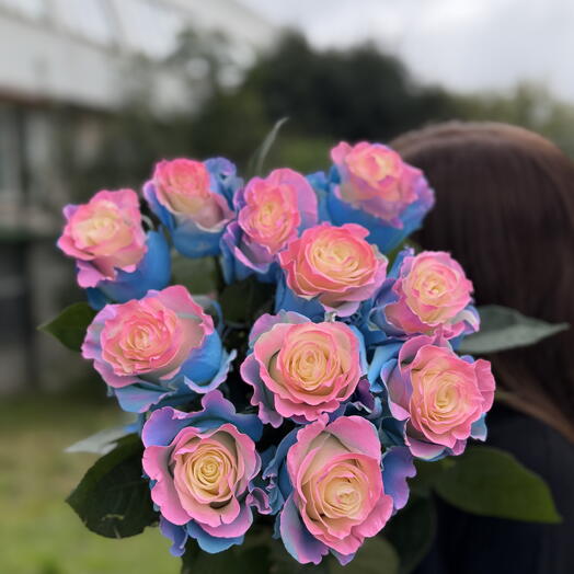 Букет из 11 крашеных роз